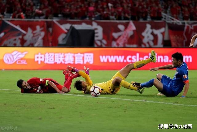 人民币愈加珍贵：30万现金身价大增